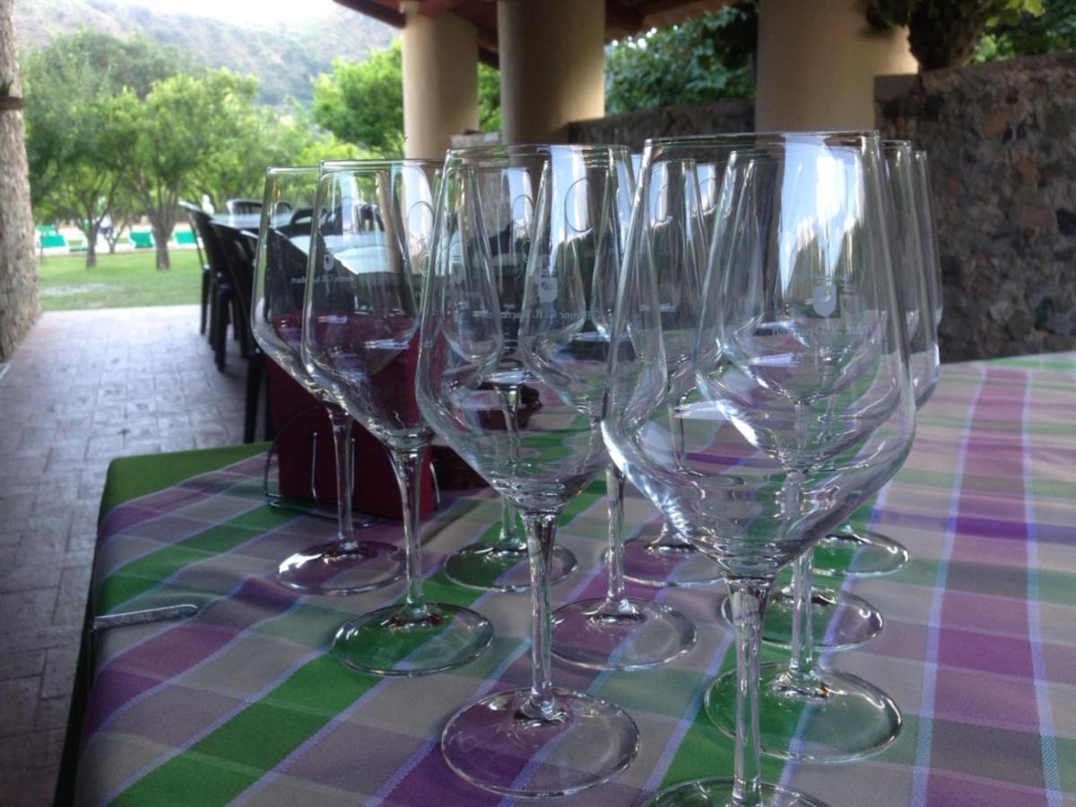 Barone Gr Macri Agriturismo Modi Gerace Bagian luar foto
